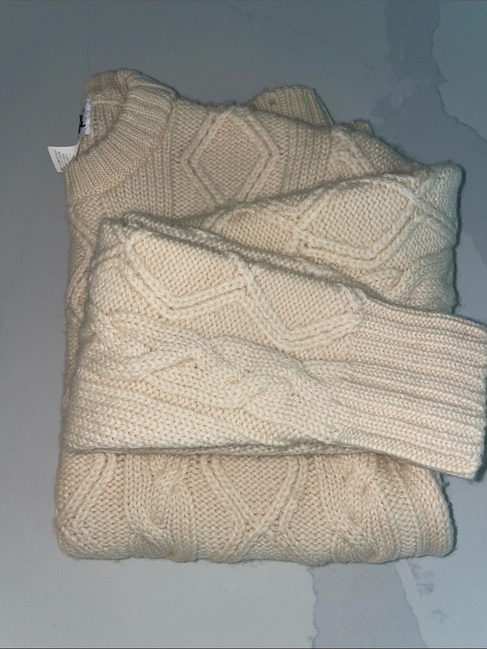 Vintage Woolrich Cream Cable-Pattern Crewneck Sweater 100% wool